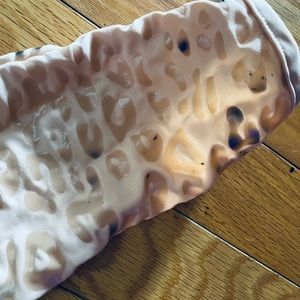 Grip set pants and top set for pole